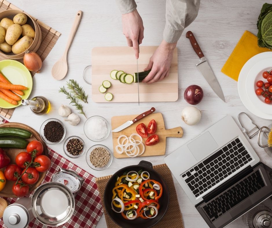 Trucuri pentru a gati vegan cu placere